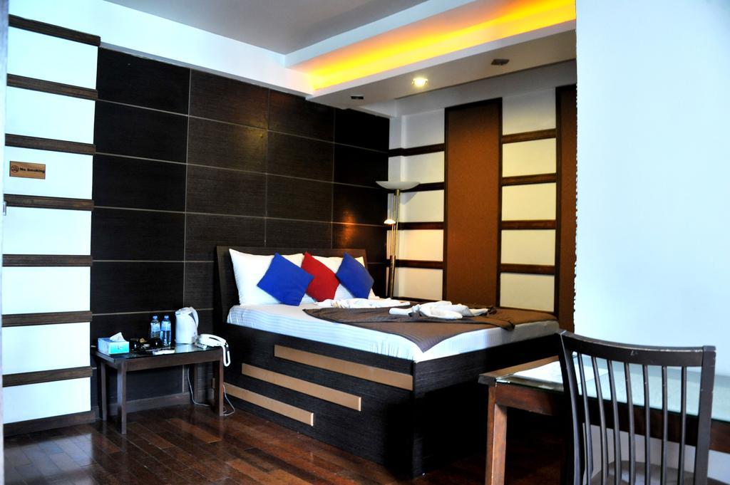 Ripple Beach Inn Хулхумале Стая снимка