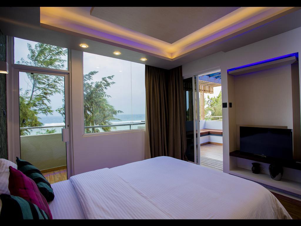 Ripple Beach Inn Хулхумале Стая снимка