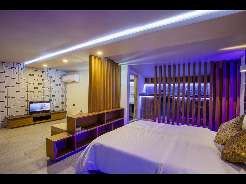 Ripple Beach Inn Хулхумале Стая снимка
