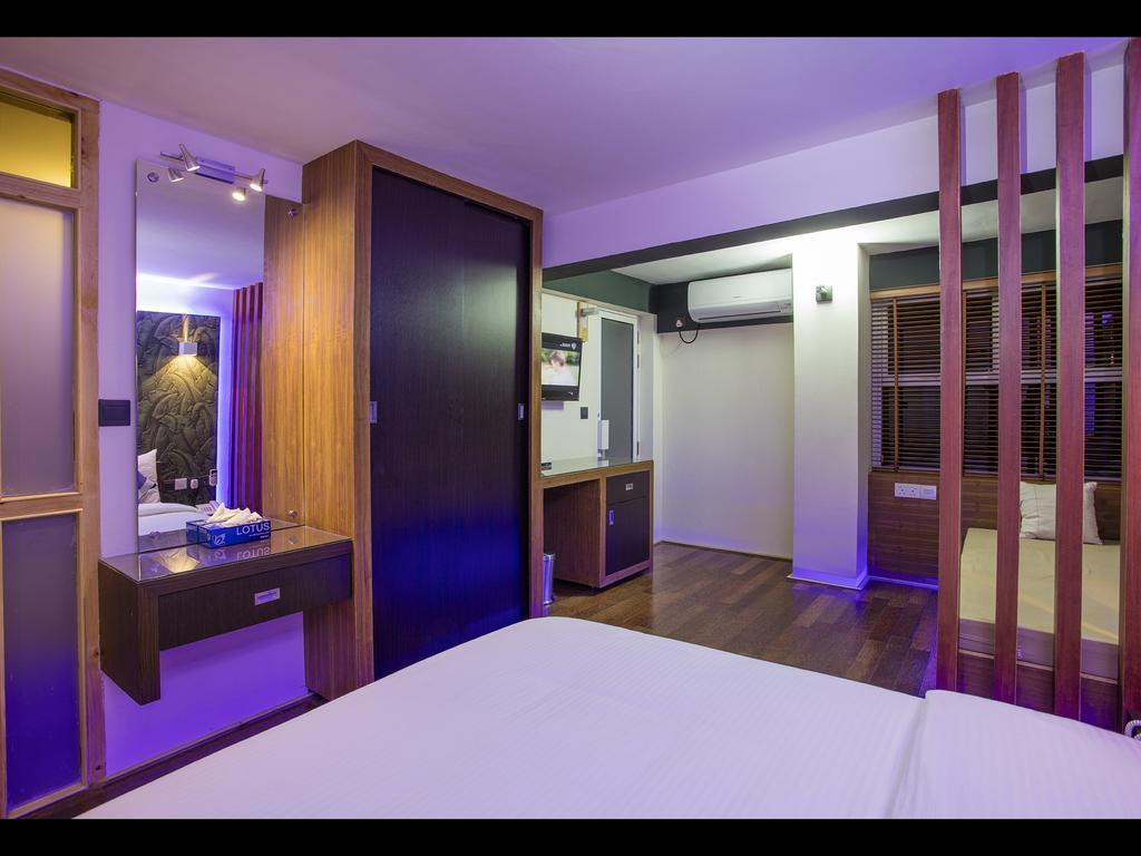 Ripple Beach Inn Хулхумале Стая снимка