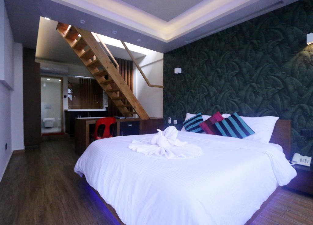Ripple Beach Inn Хулхумале Стая снимка