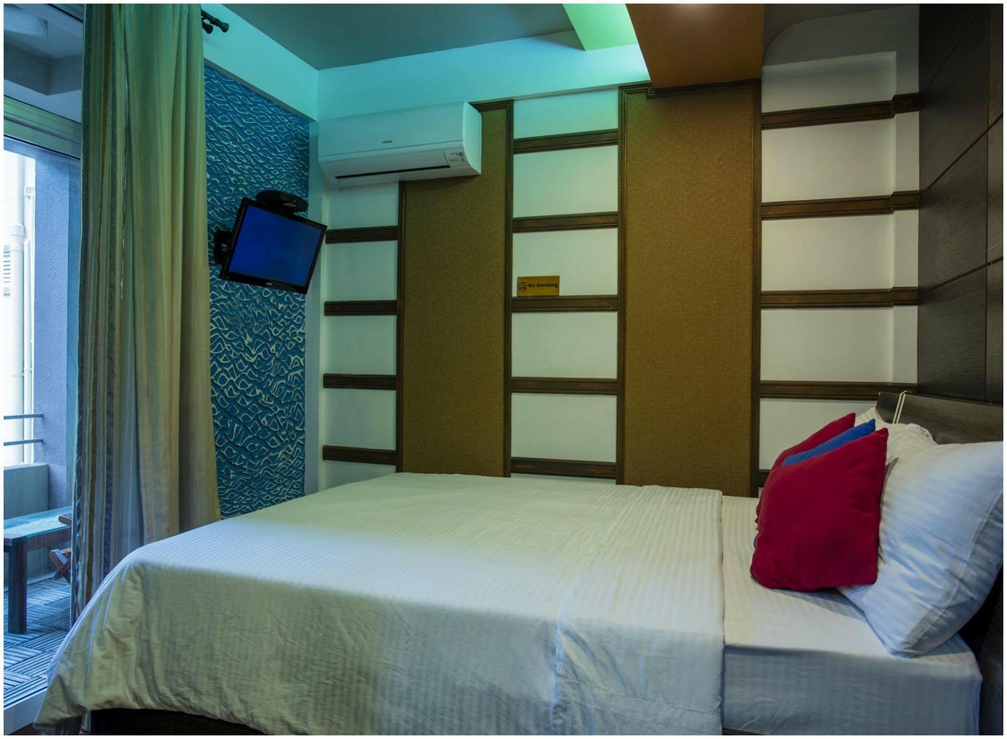 Ripple Beach Inn Хулхумале Екстериор снимка